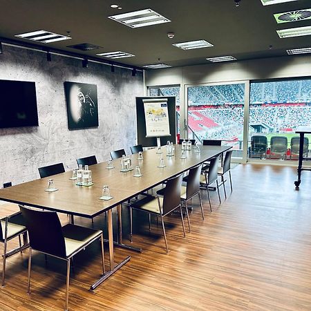 Tulip Inn Hotel Duesseldorf Arena Dış mekan fotoğraf