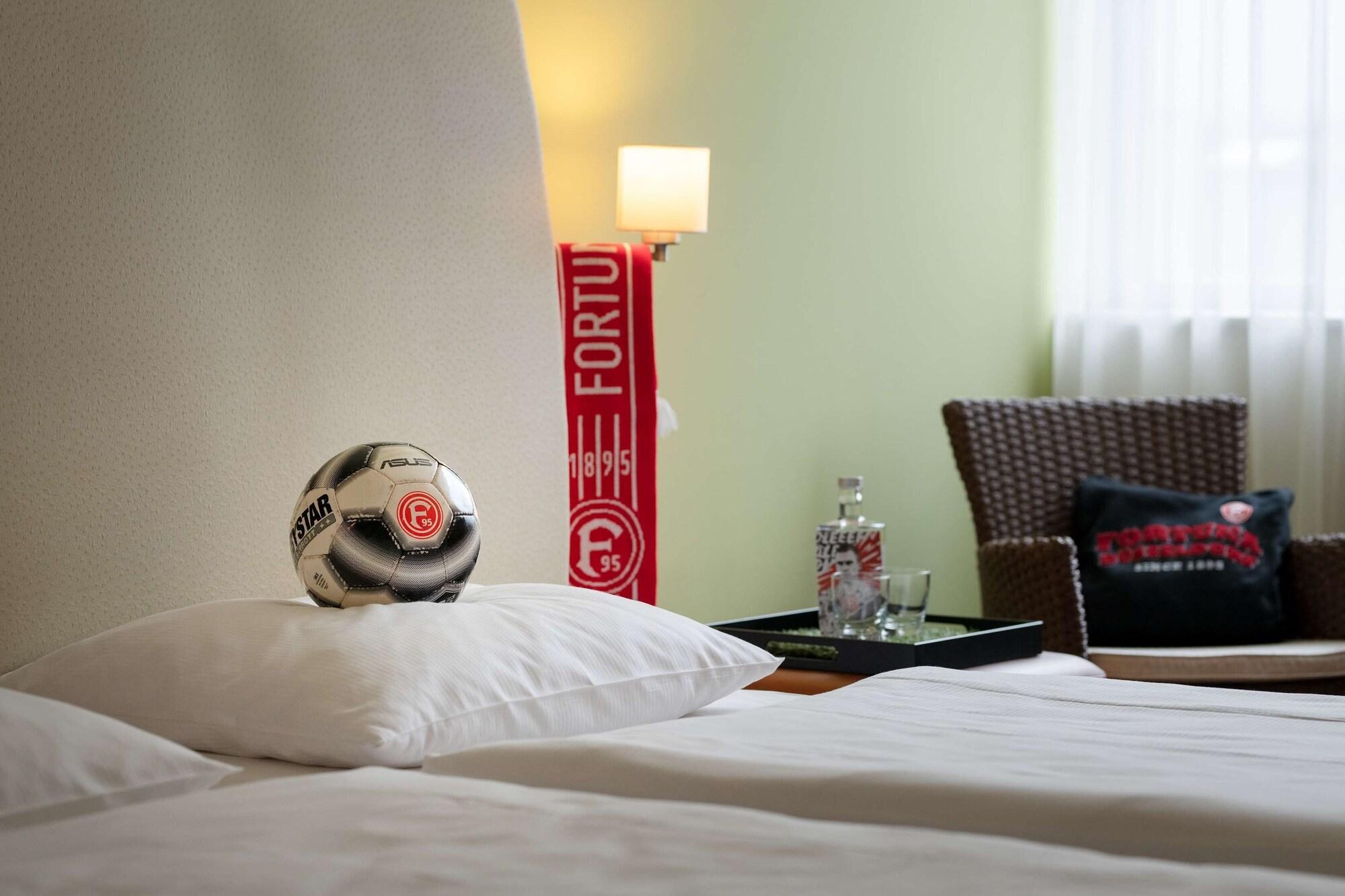 Tulip Inn Hotel Duesseldorf Arena Dış mekan fotoğraf