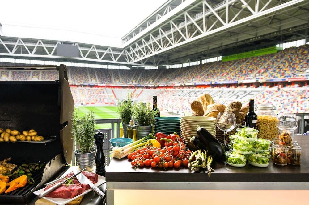 Tulip Inn Hotel Duesseldorf Arena Dış mekan fotoğraf